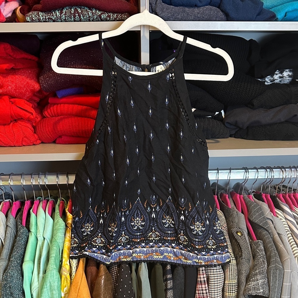 Mudd navy/orange print back button keyhole closure sleeveless top size S